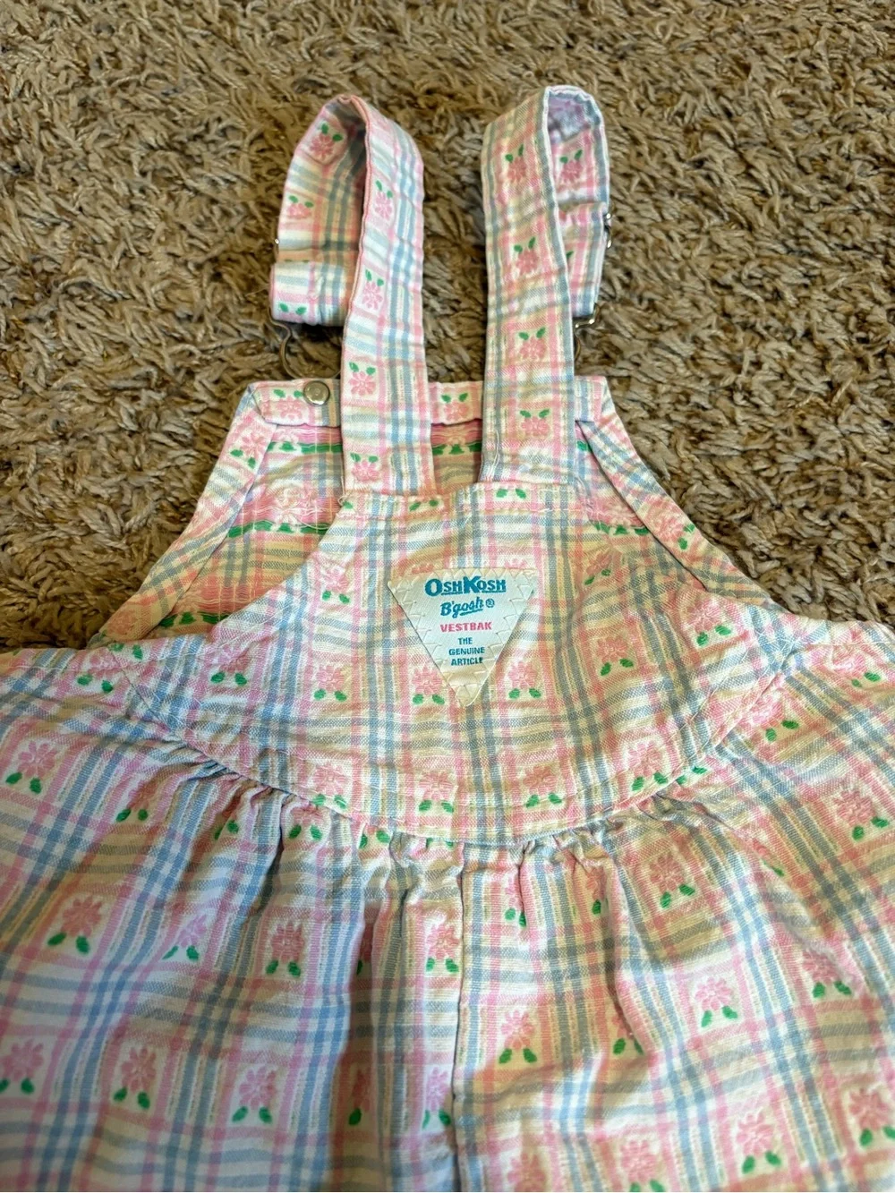 Vintage OshKosh B'gosh 90s Pink Plaid Floral Short Overalls toddler size 3T